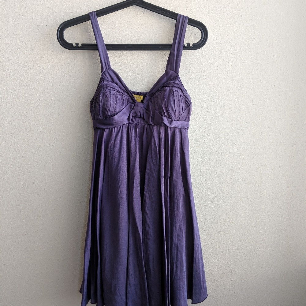 Dress - Picture 5 of 5